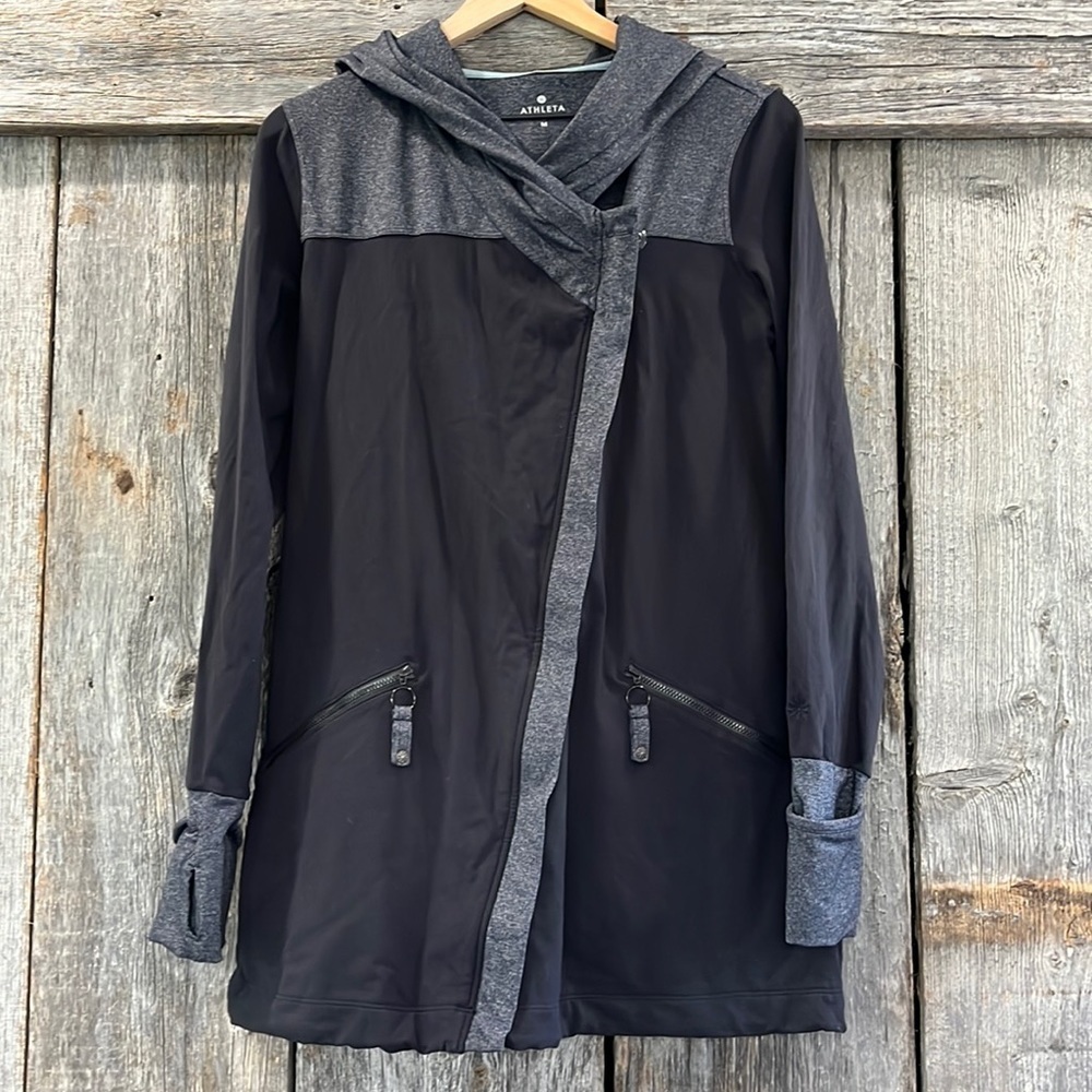 Athleta Scarlett Asymmetrical Zipper Hooded Jacket Thumbholes